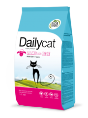 DailyCat ADULT для взрослых кошек с ягненком и рисом
